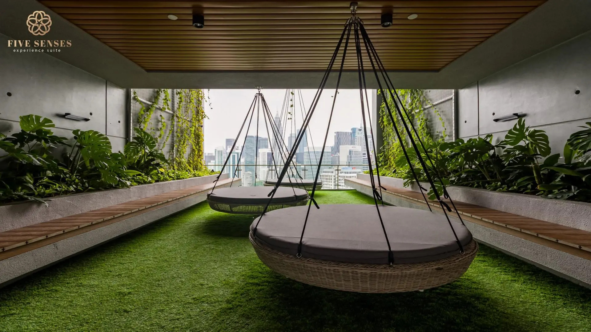 Ceylonz Suite by Five Senses