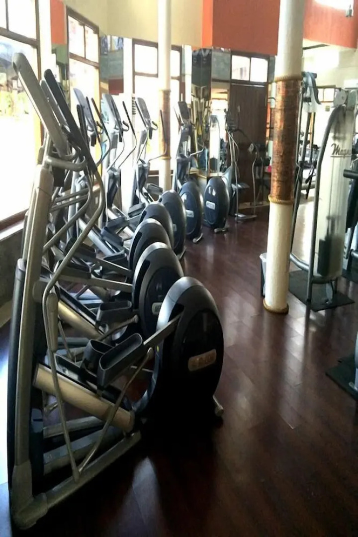 Raybow International Hotel