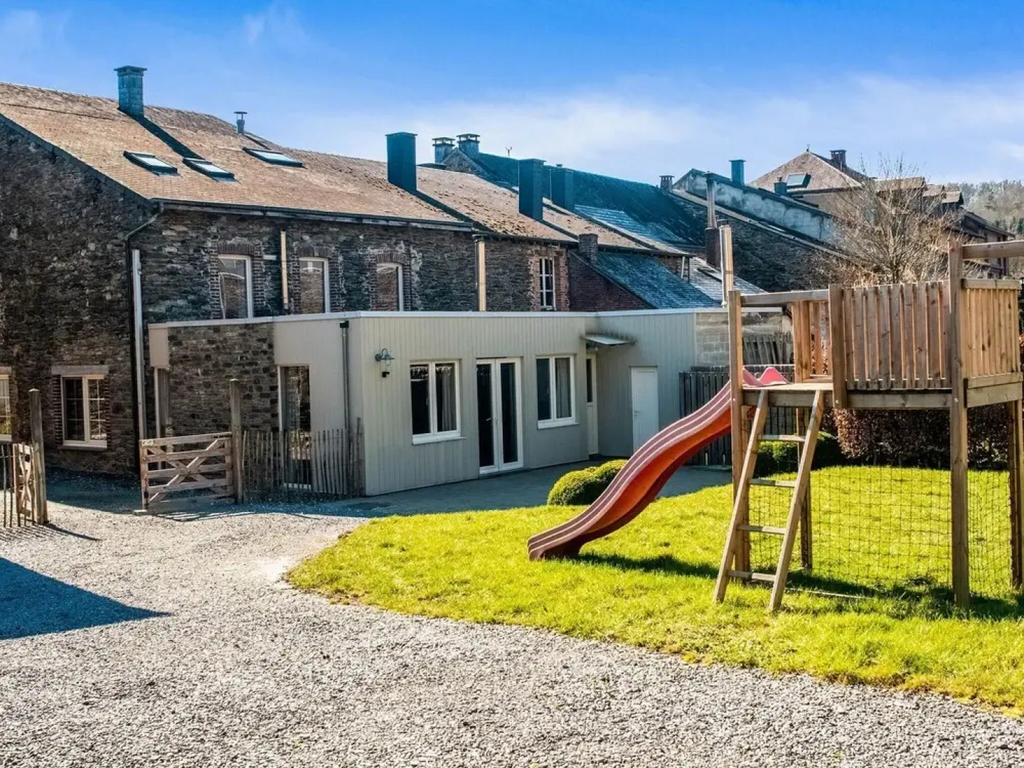 Suave Holiday Home in Vresse-sur-semois With Garden