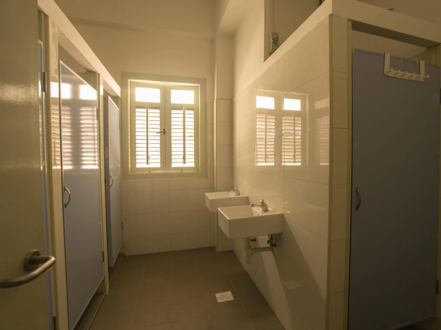 Joyfor Backpackers Hostel