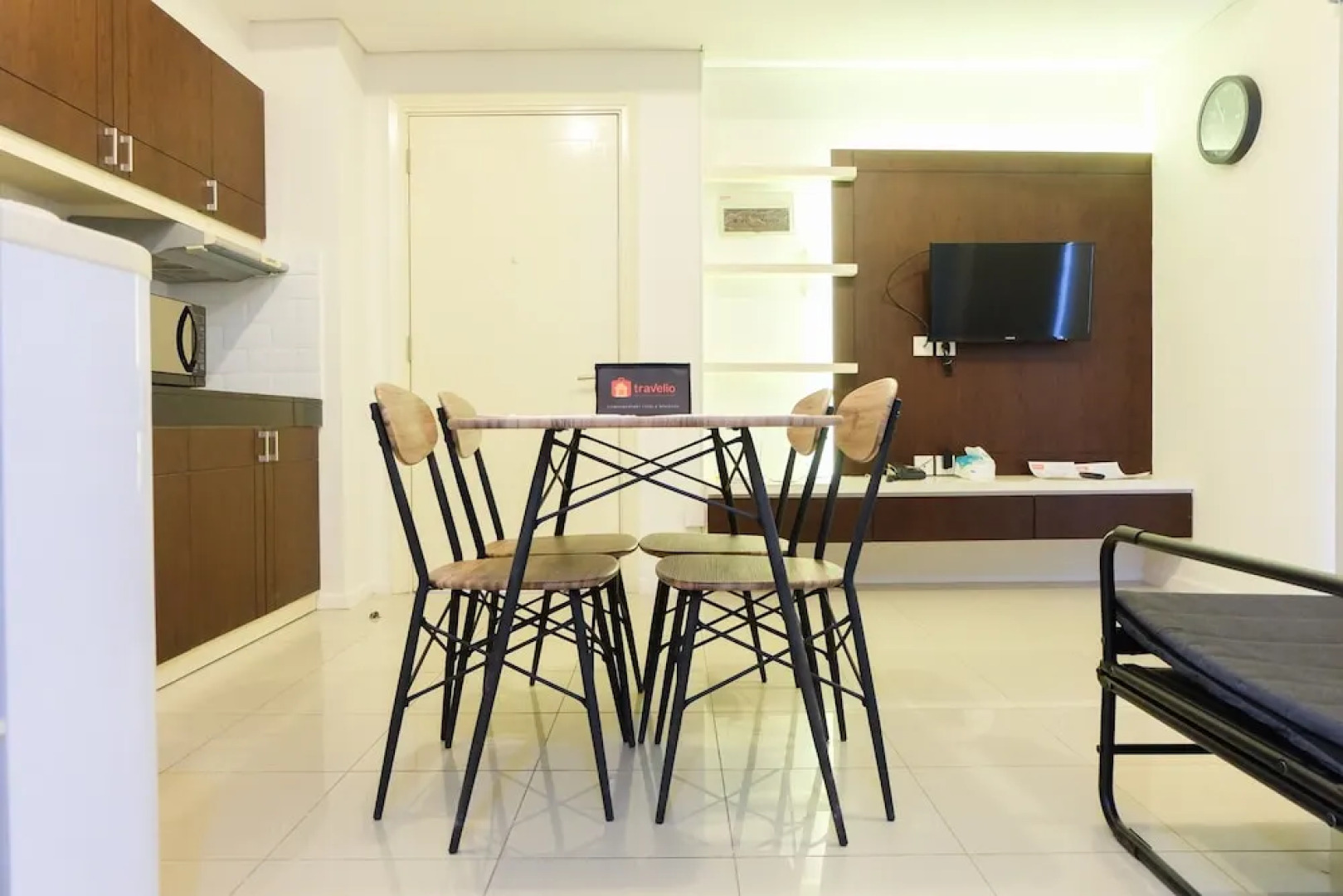 Comfy 2br Cosmo Terrace Apartment