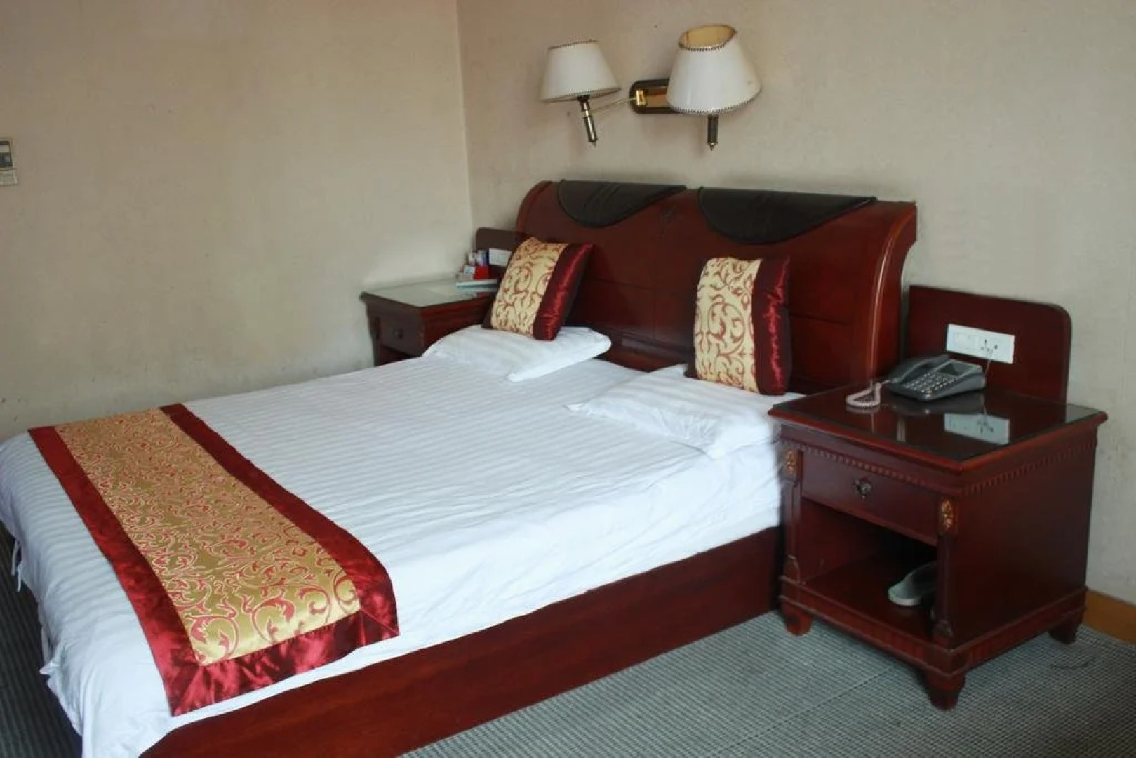 Taizhou Taishan Business Hotel