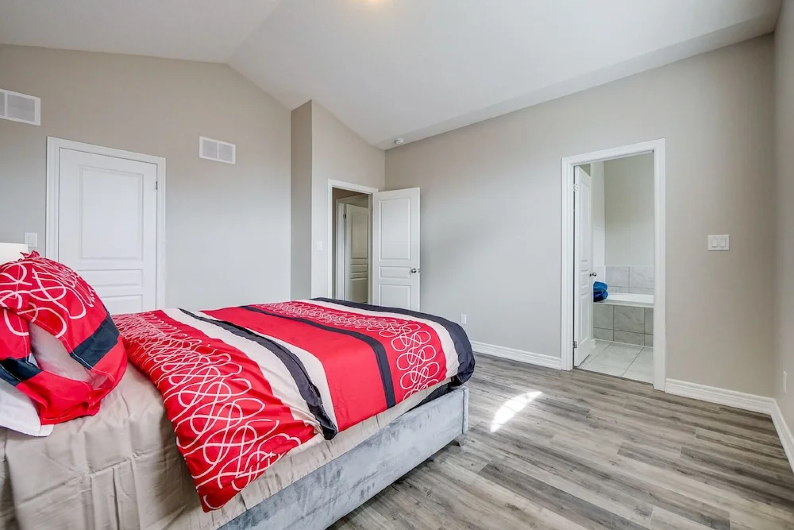 Aaira Suites 4 Bedroom