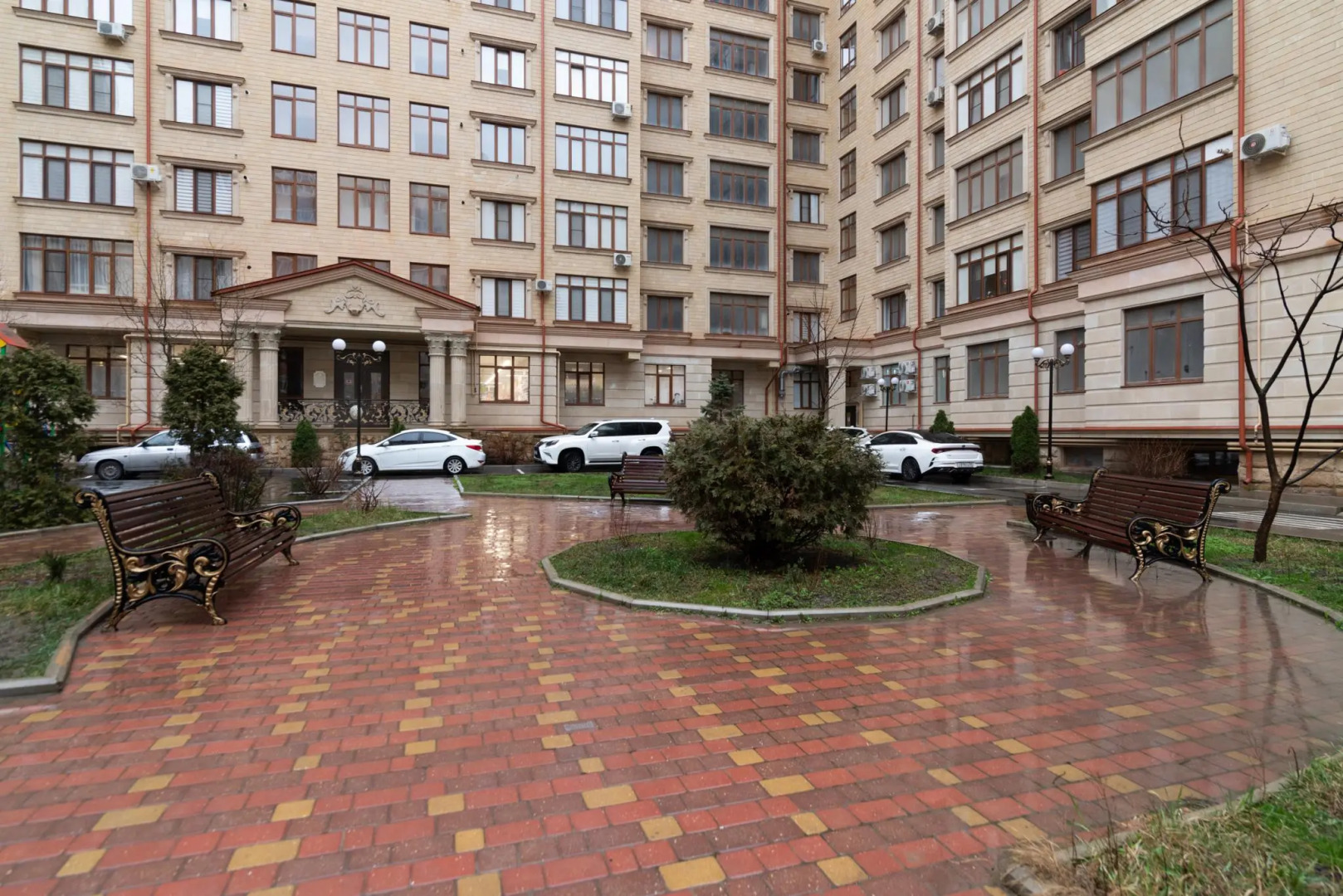 Bon voyage на улице Молодежная