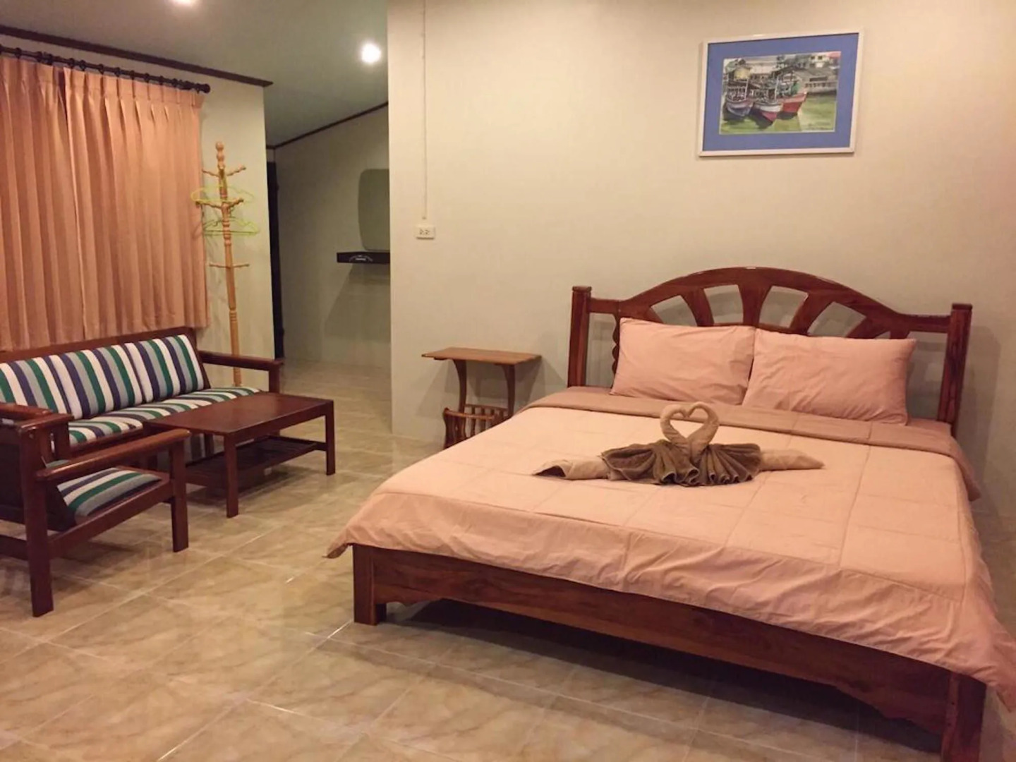 Makmai Sailom Heights