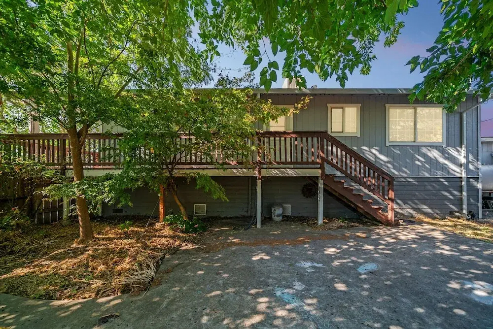 Lakeside Retreat With Private Boat Ramp 3 Bedroom Home by RedAwning