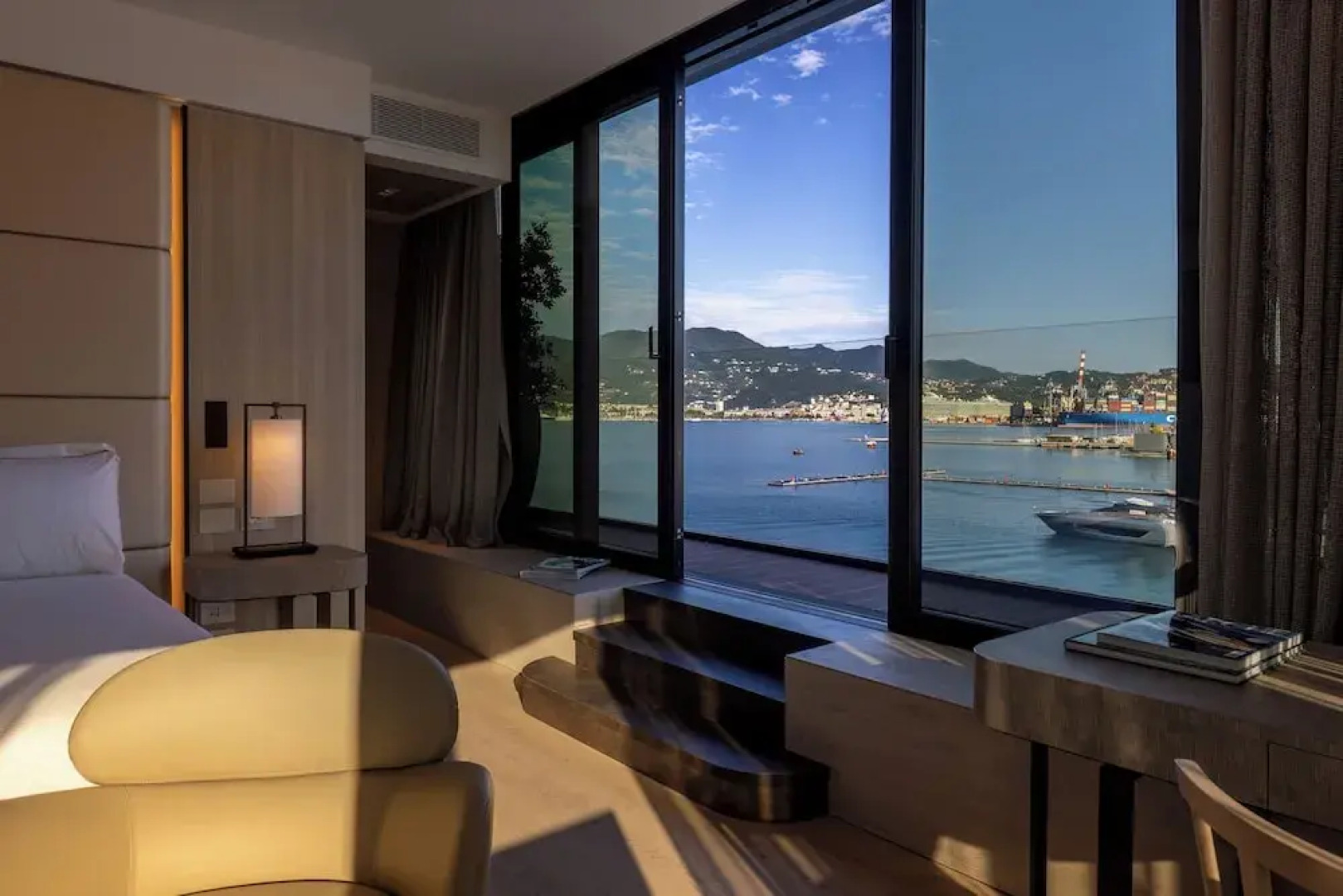 Porto Lotti Suite Hotel