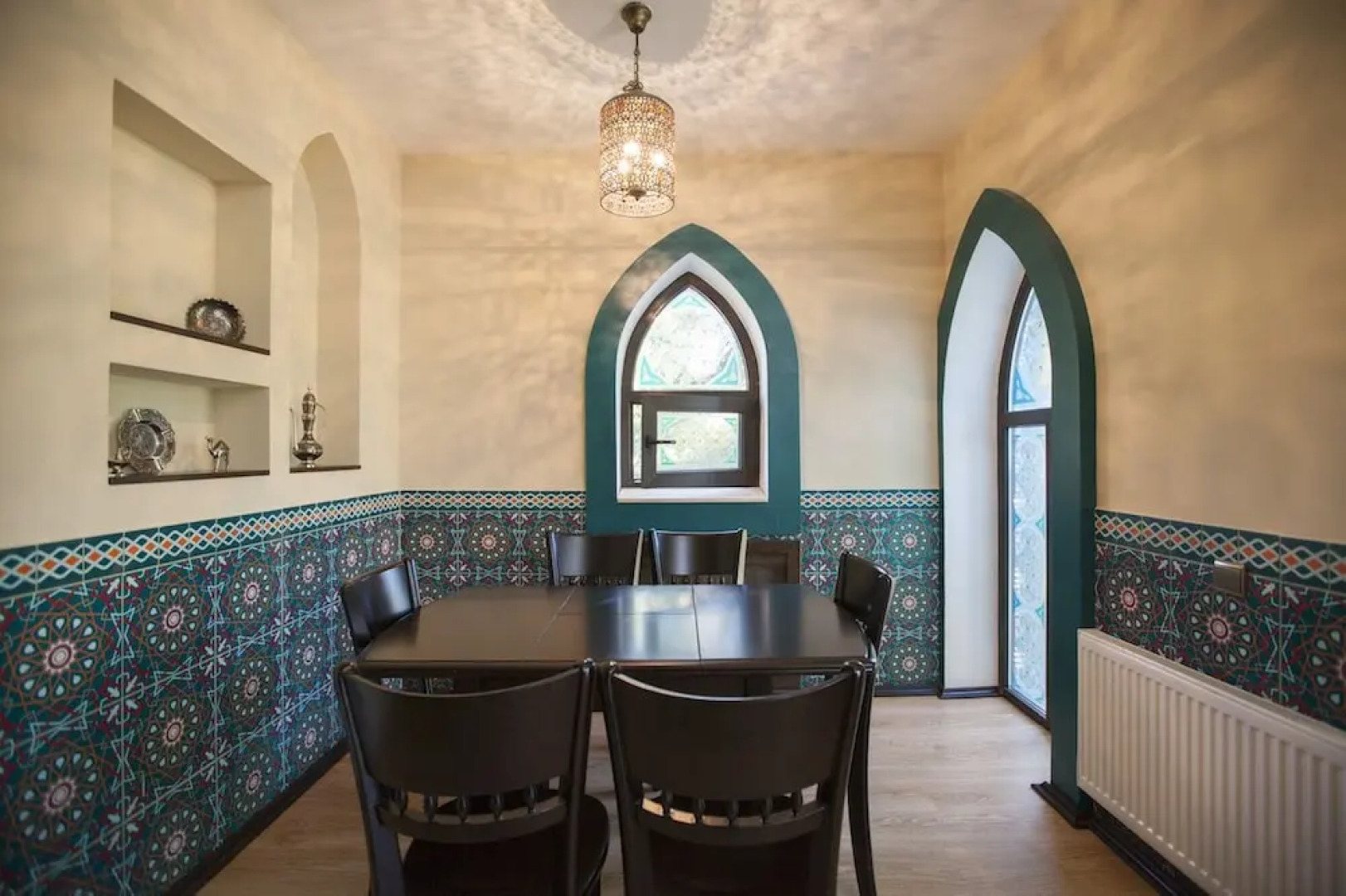 Отель «Шишки на Лампушке — Восточная Медина»