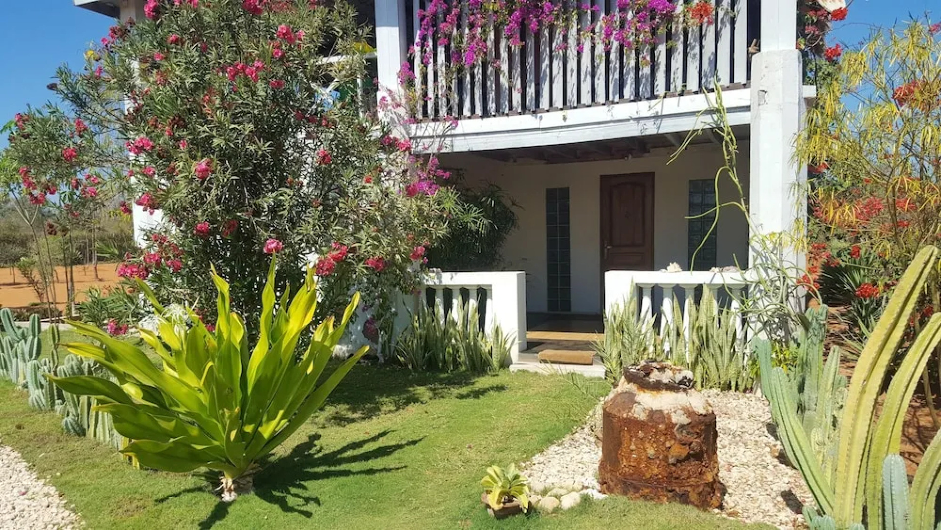 House With 4 Bedrooms in Ifaty, With Enclosed Garden and Wifi Near the Beach