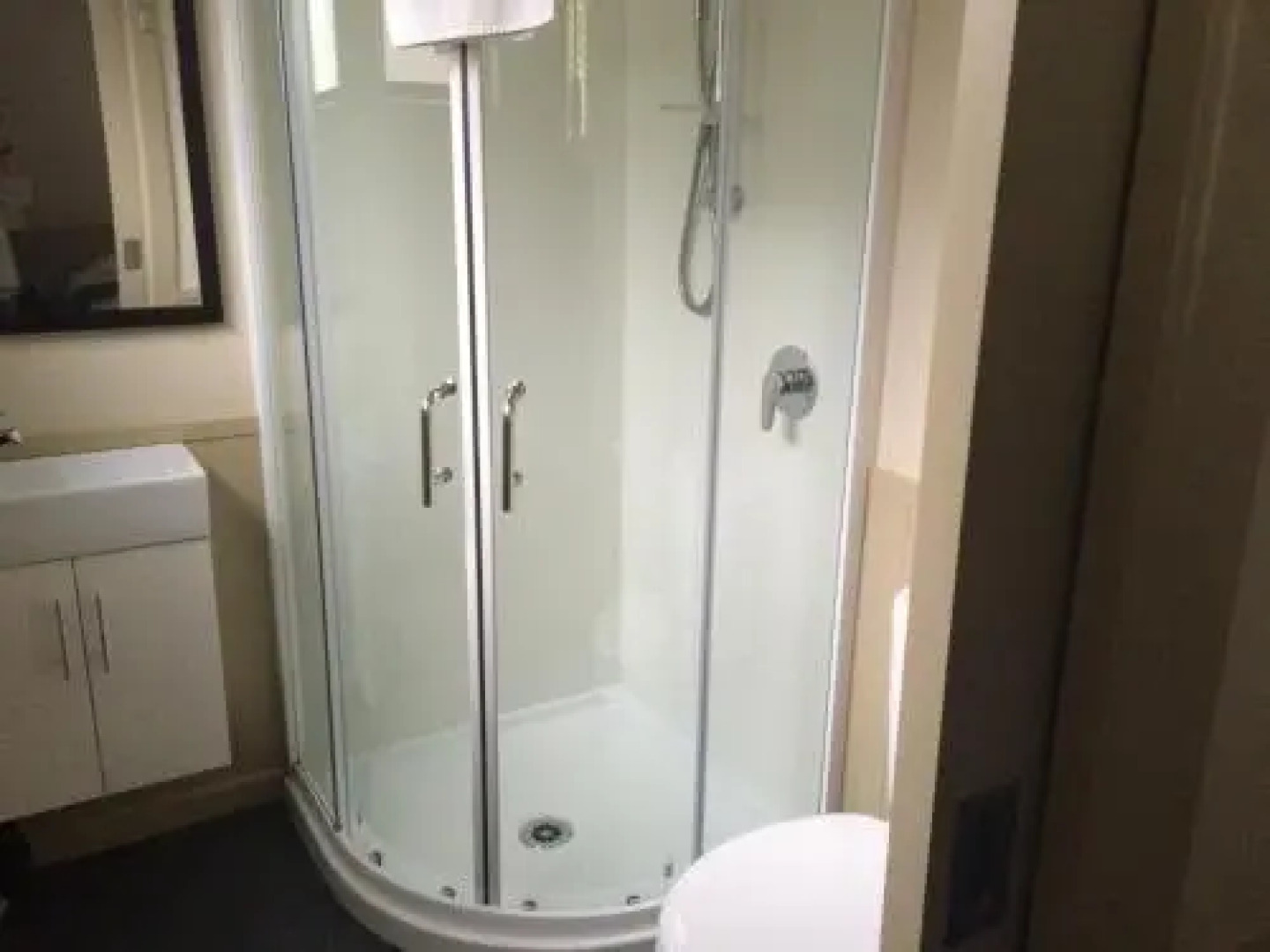 Winton Commercial Hotel