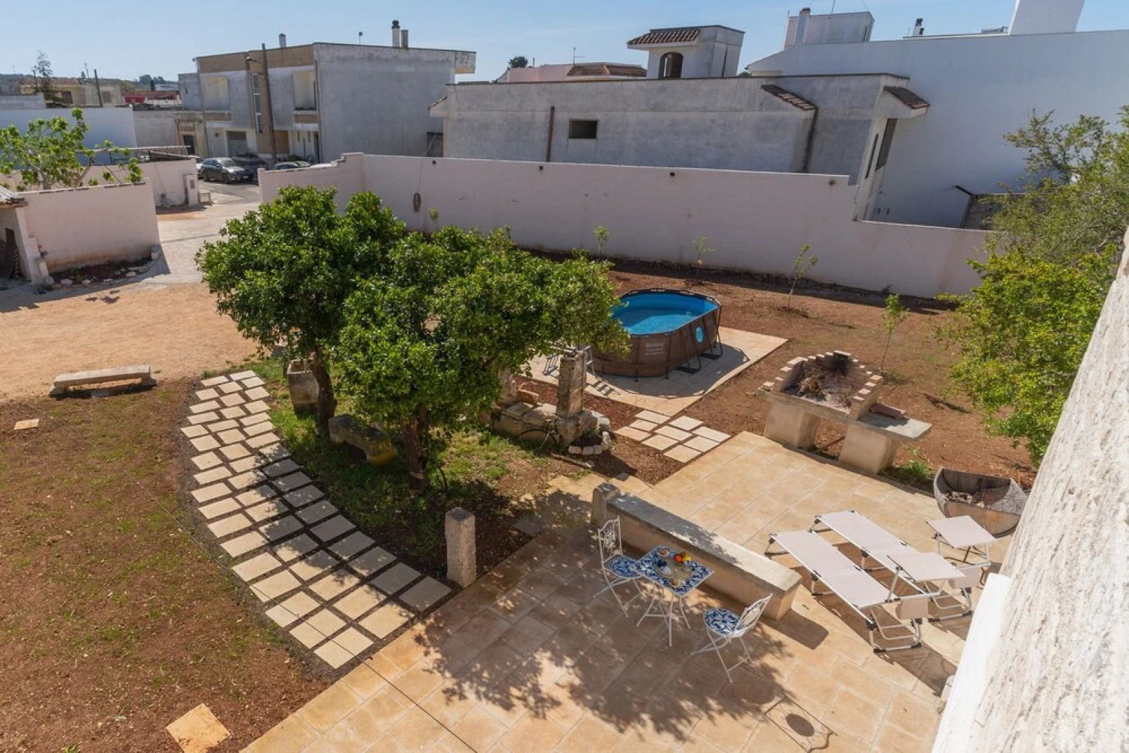 2873 Villa Pussacra by Barbarhouse