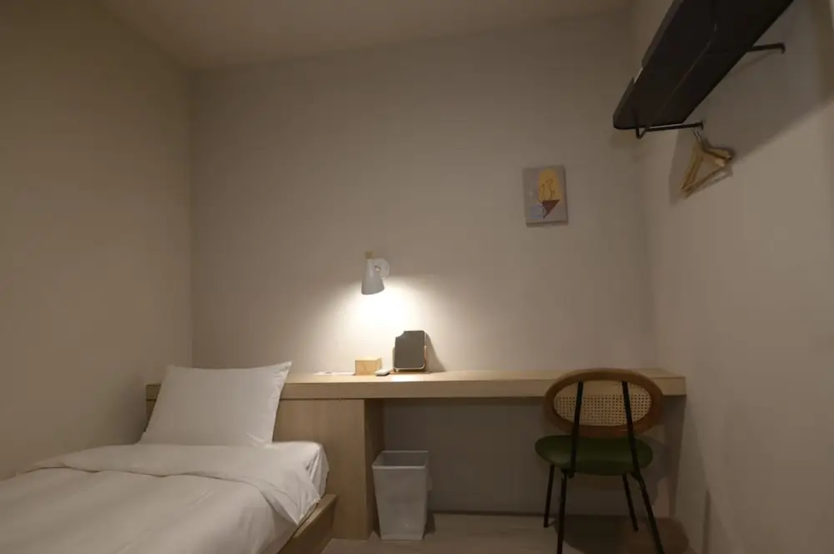 Timios Inn.