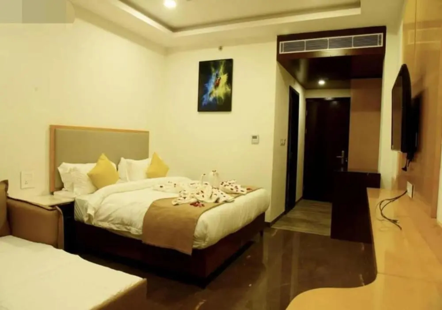 Om Resorts
