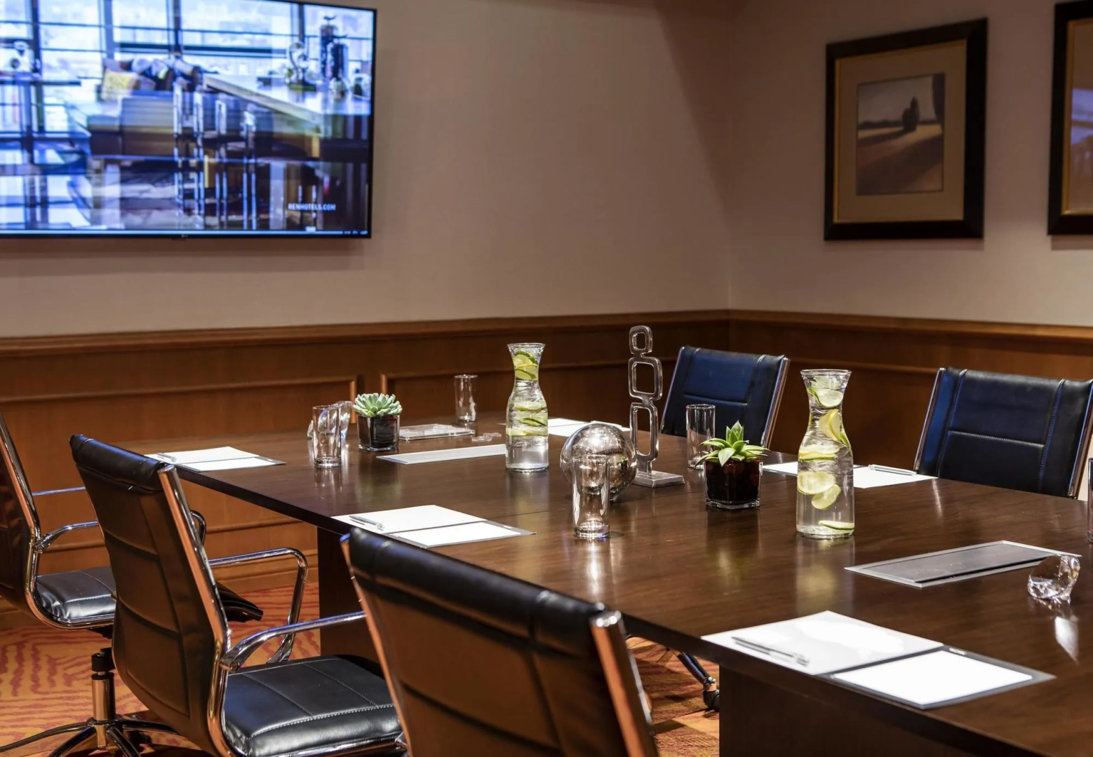 Renaissance Boulder FlatIron Hotel