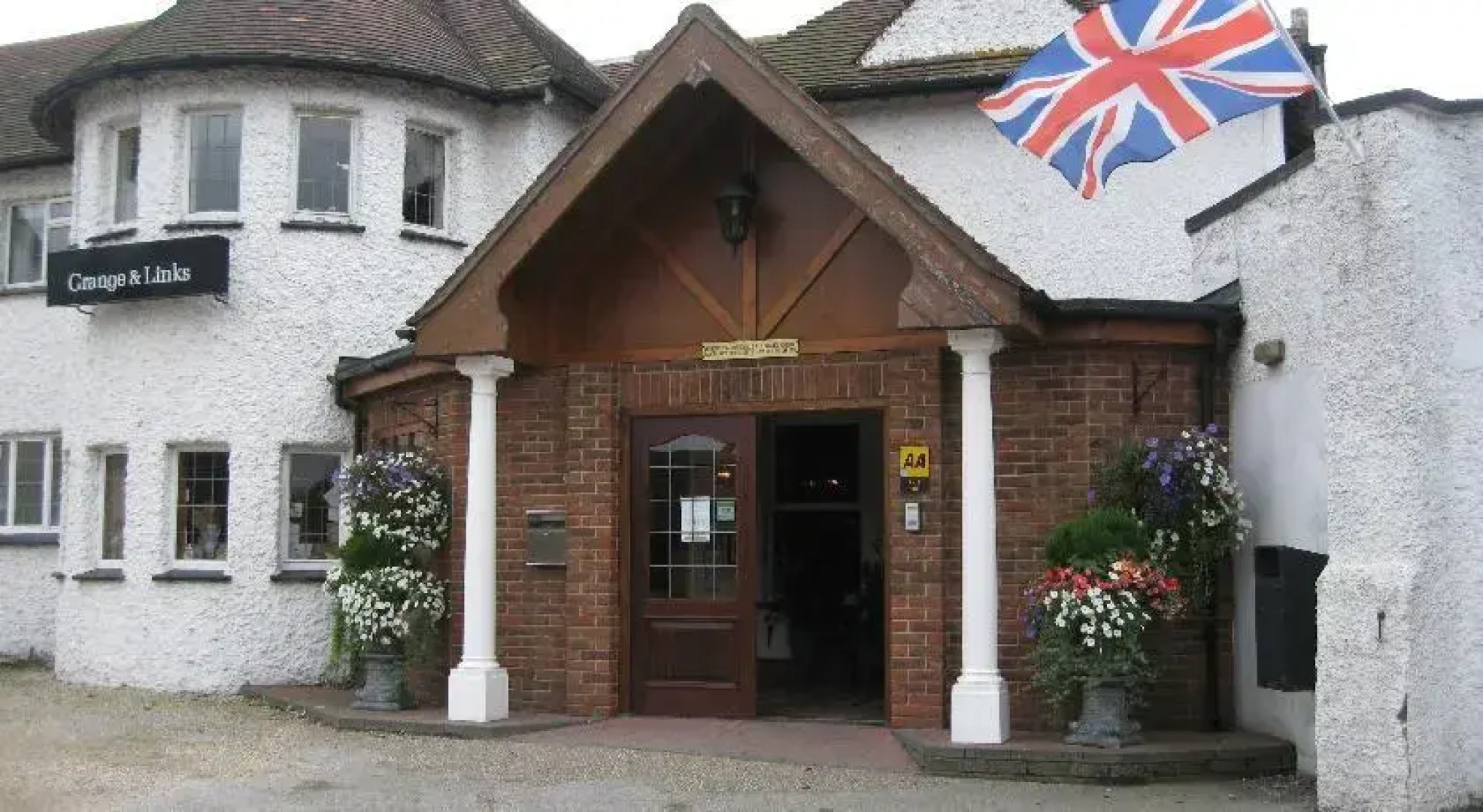 The Grange & Links Hotel