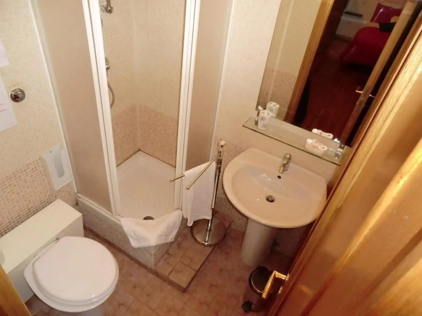 Caesar's Rooms