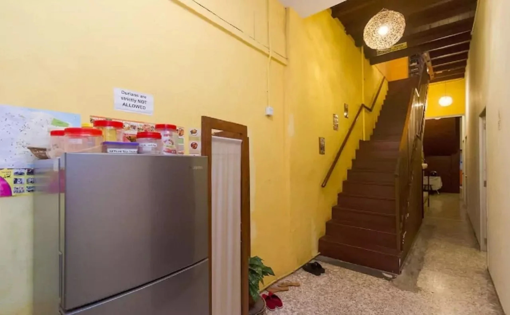 Cocoa Mews Cafe & Homestay - Hostel