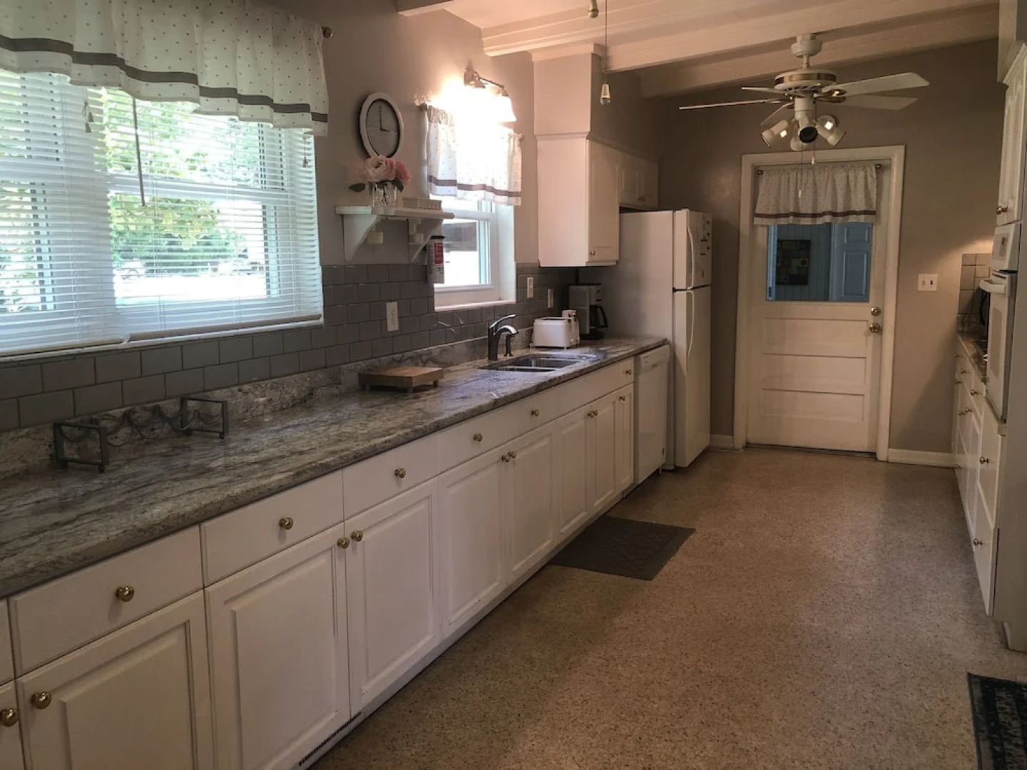 Coastal Breezes by Jekyll Realty