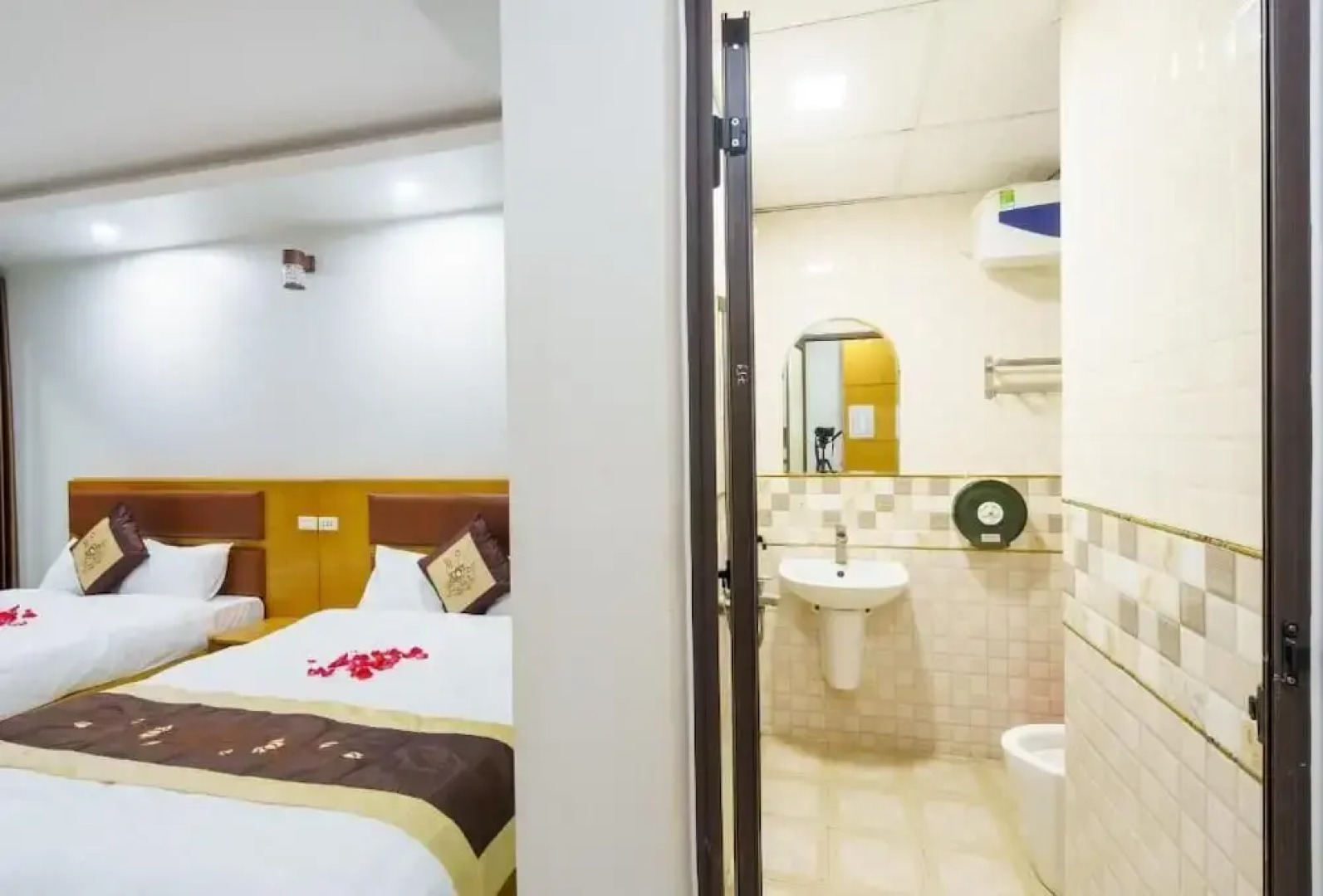 UFJ Hotel SS - by Bay Luxury