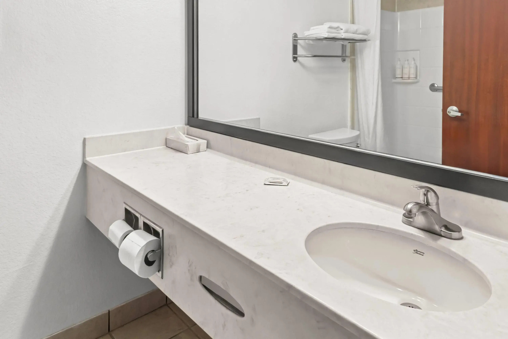 Super 8 by Wyndham Weatherford