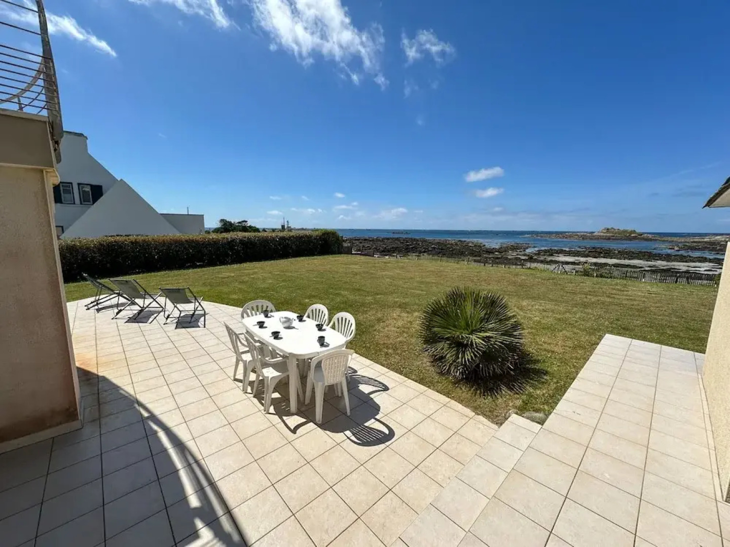 House in Ploudalmezeau With Beach Access