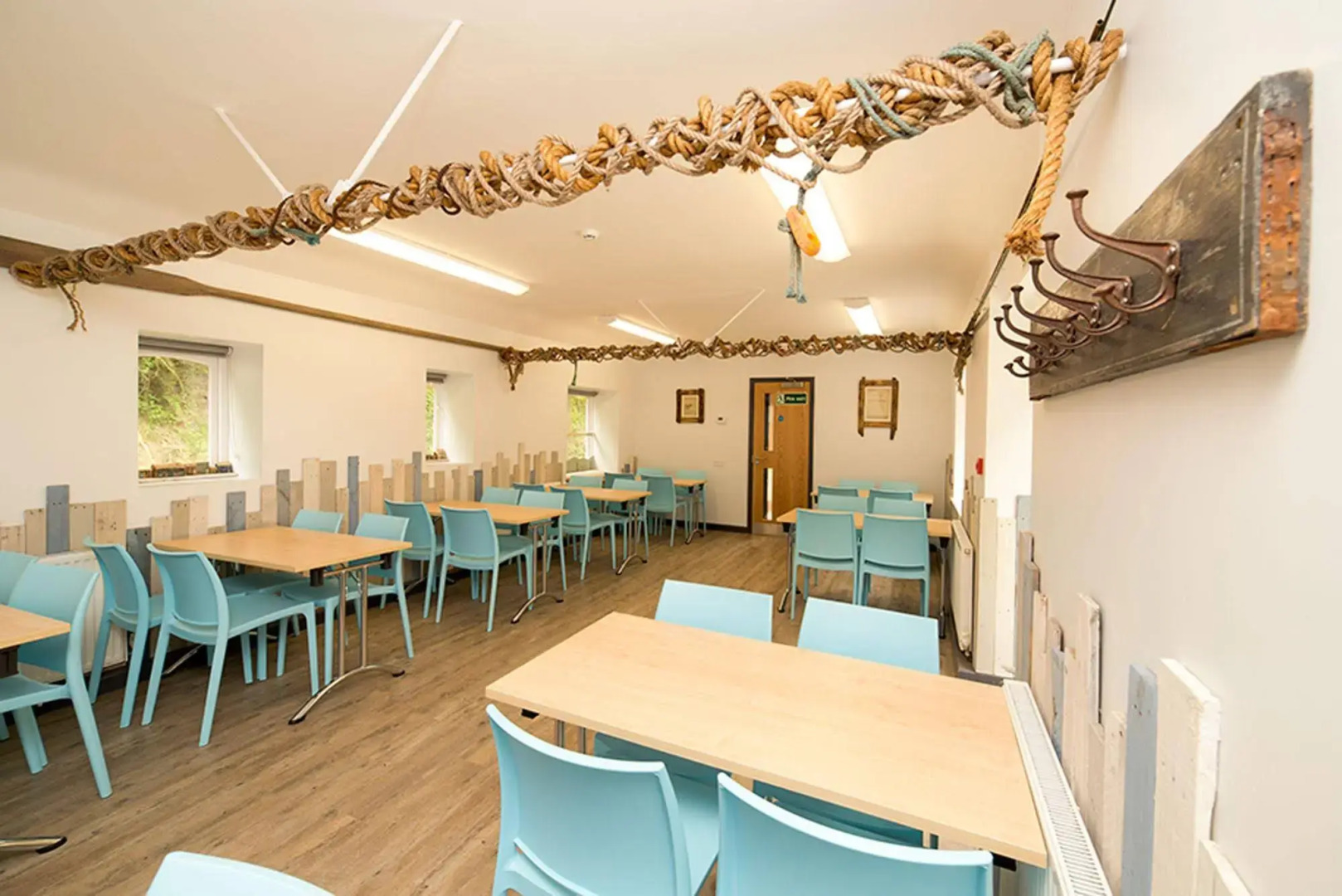 YHA Boggle Hole - Hostel