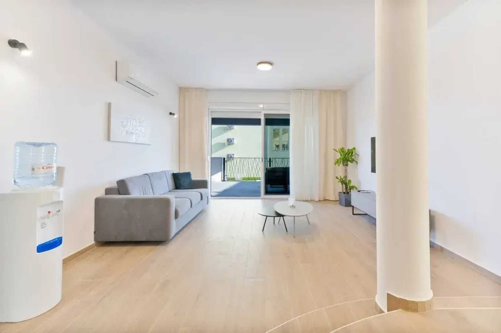 Luxury Living at Horizon Retreat