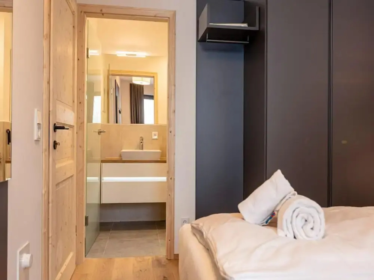 Premium Apartment With Balcony