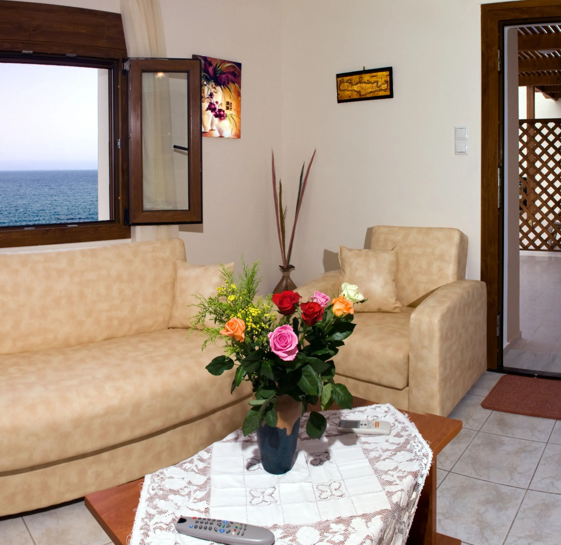 Christina Maisonettes Studios & Apartments