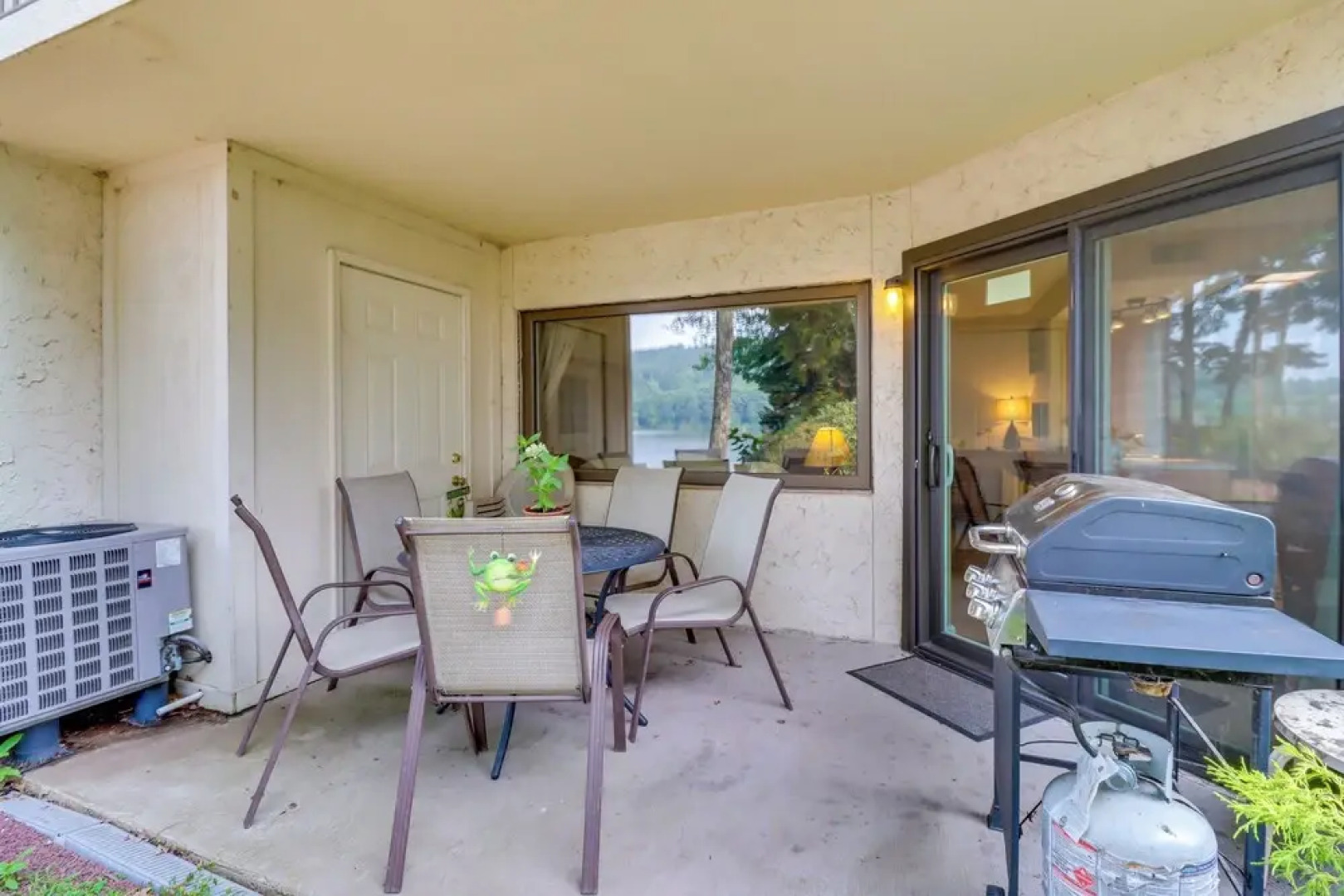 Steps to Shore: Scenic Big Boulder Lake Condo!