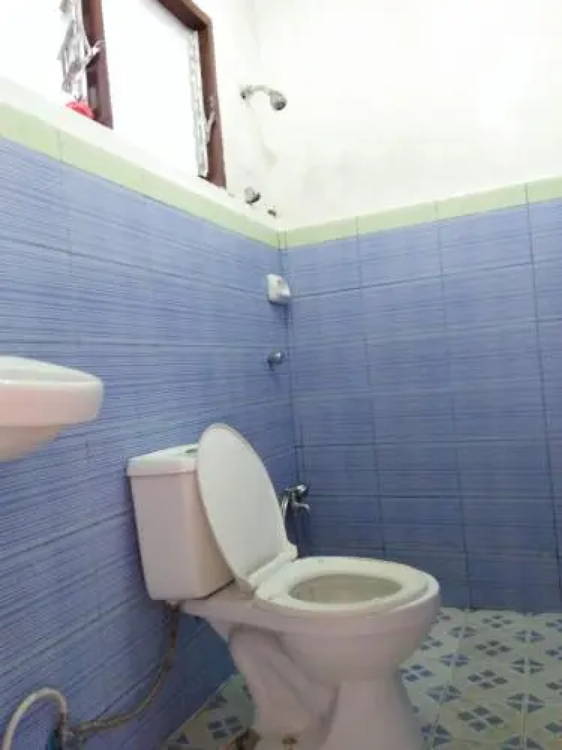 Ursula Long Beach Traveler's Inn