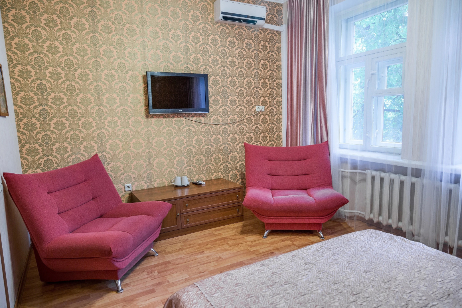 Парк-Отель Май