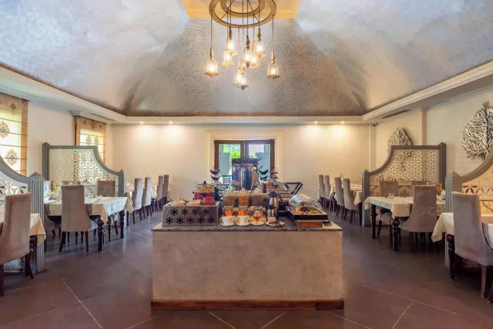 Pramod Convention & Beach Resort