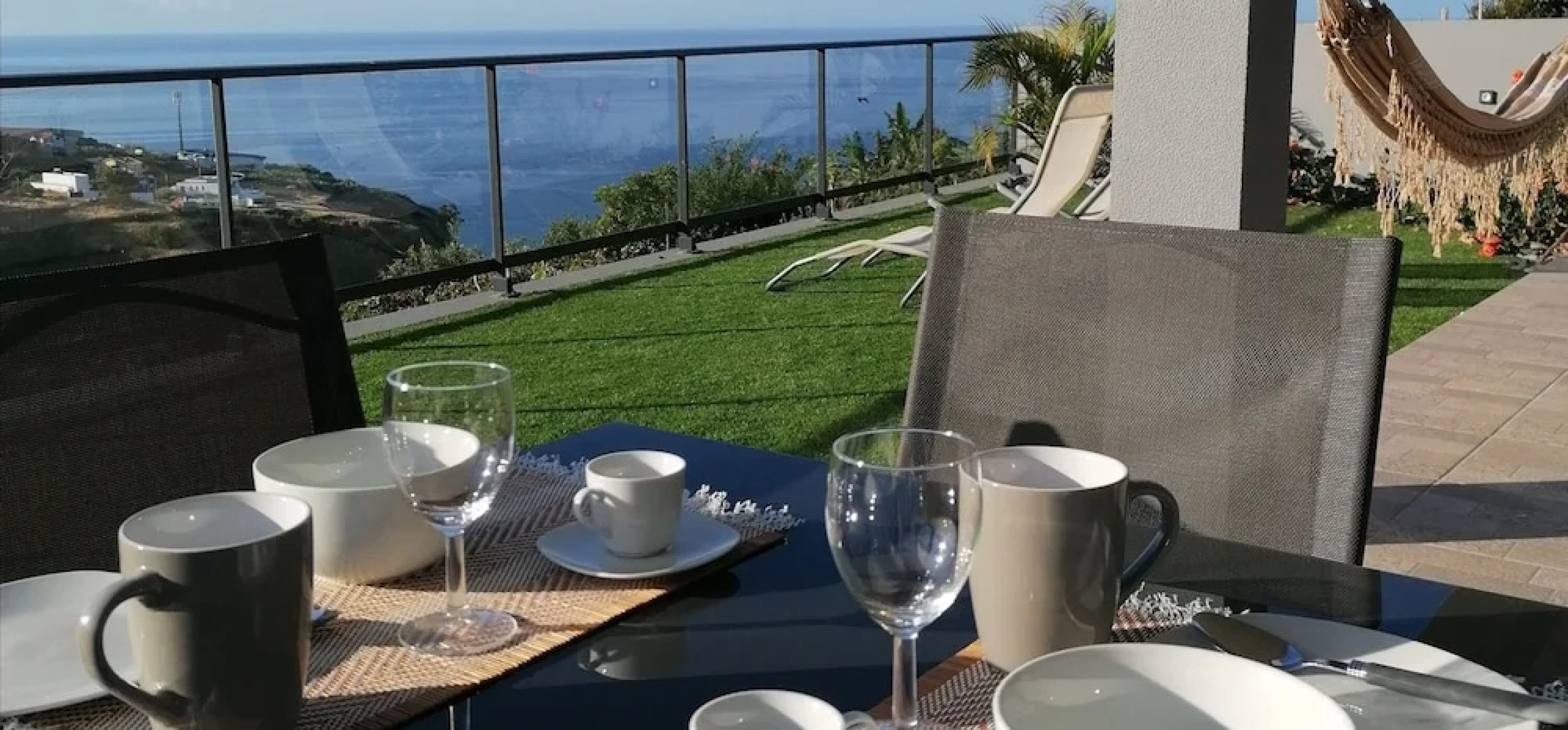 1Br House - Garden & Jacuzzi- Calheta