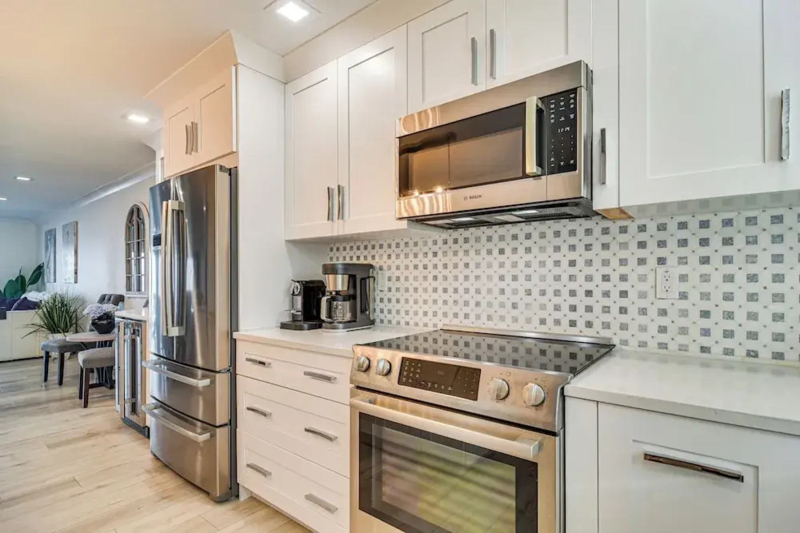 Bayfront St Petersburg Retreat 4 Mi to Downtown!