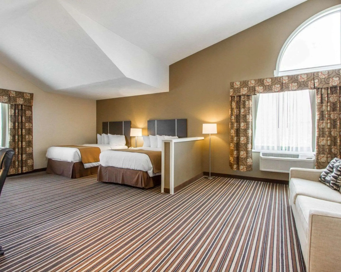 Quality Inn & Suites South Portland