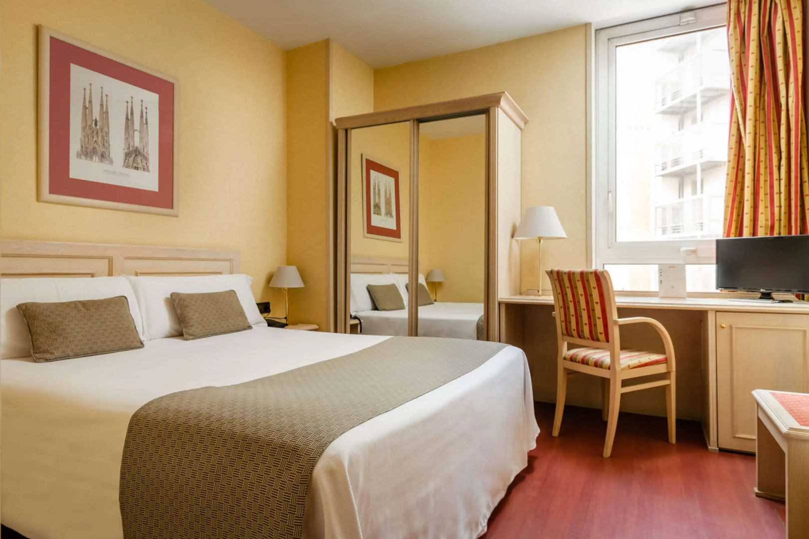 Отель Sunotel Aston