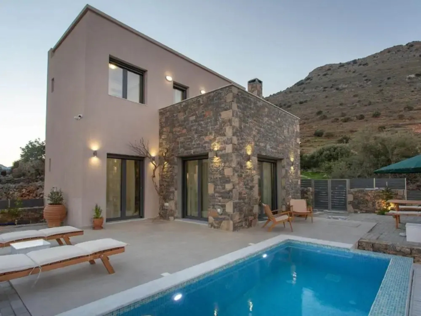 Mesmerising Villa in Plaka Elounda With Pool
