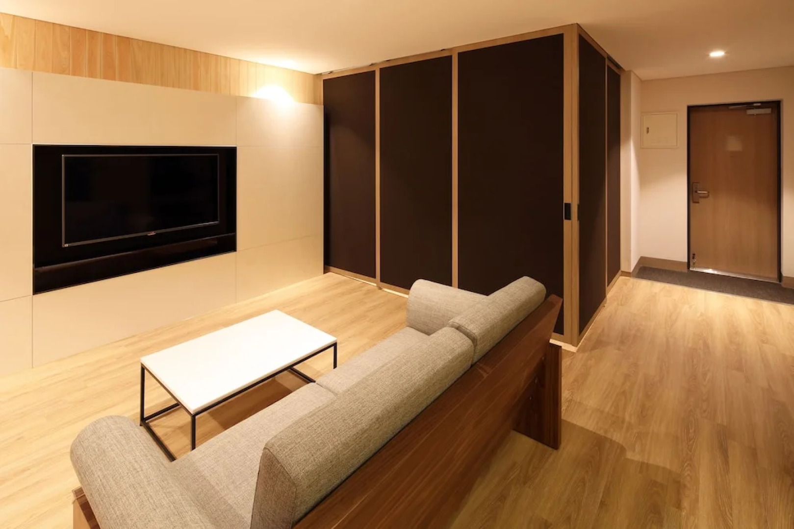 Dukgu Oncheon Resort Condo