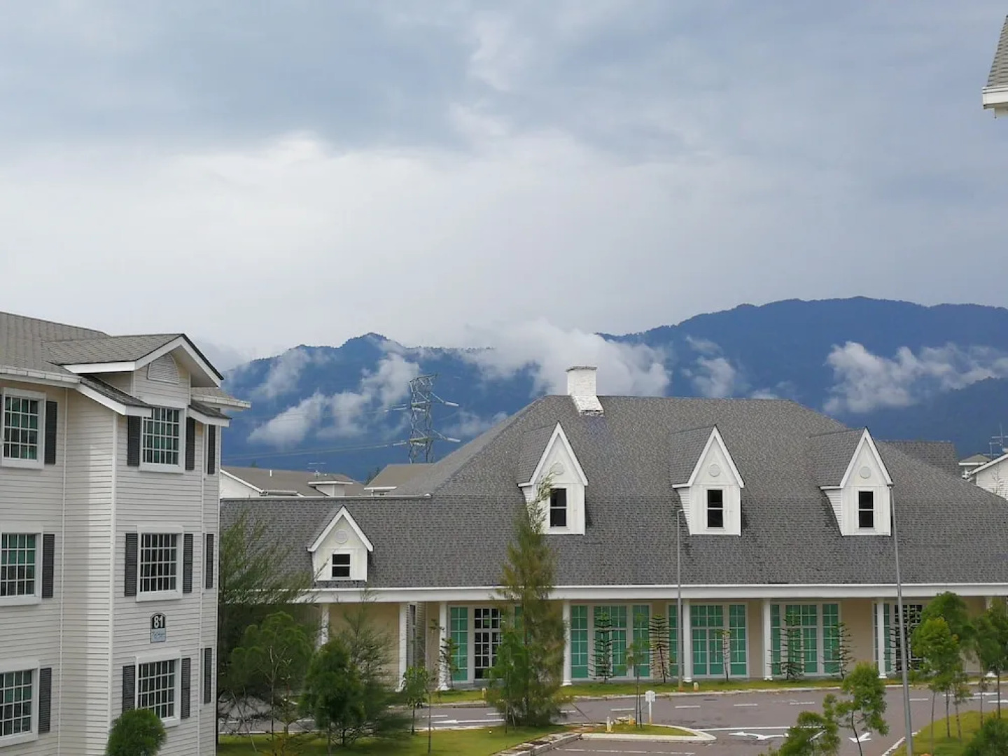 The Pines Villa 792 The Residence Kampar