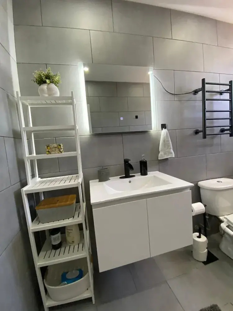 Sea Breeze Tunnel Hideaway 3