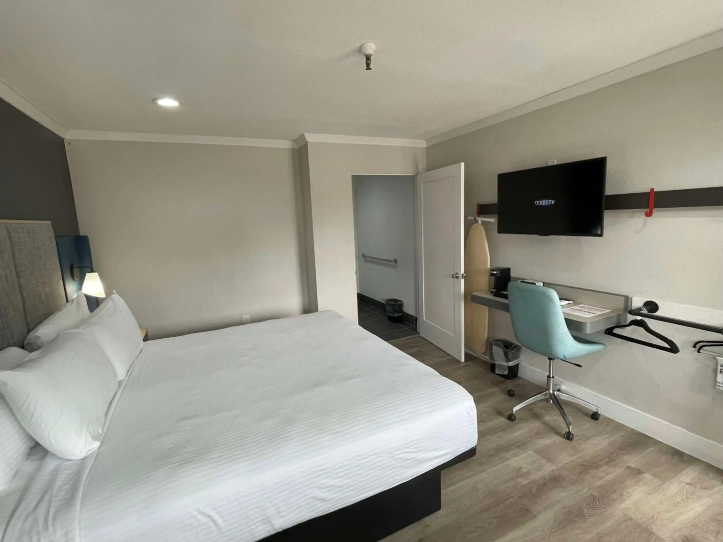 The Midtowner Hotel, SureStay Collection by Best Western