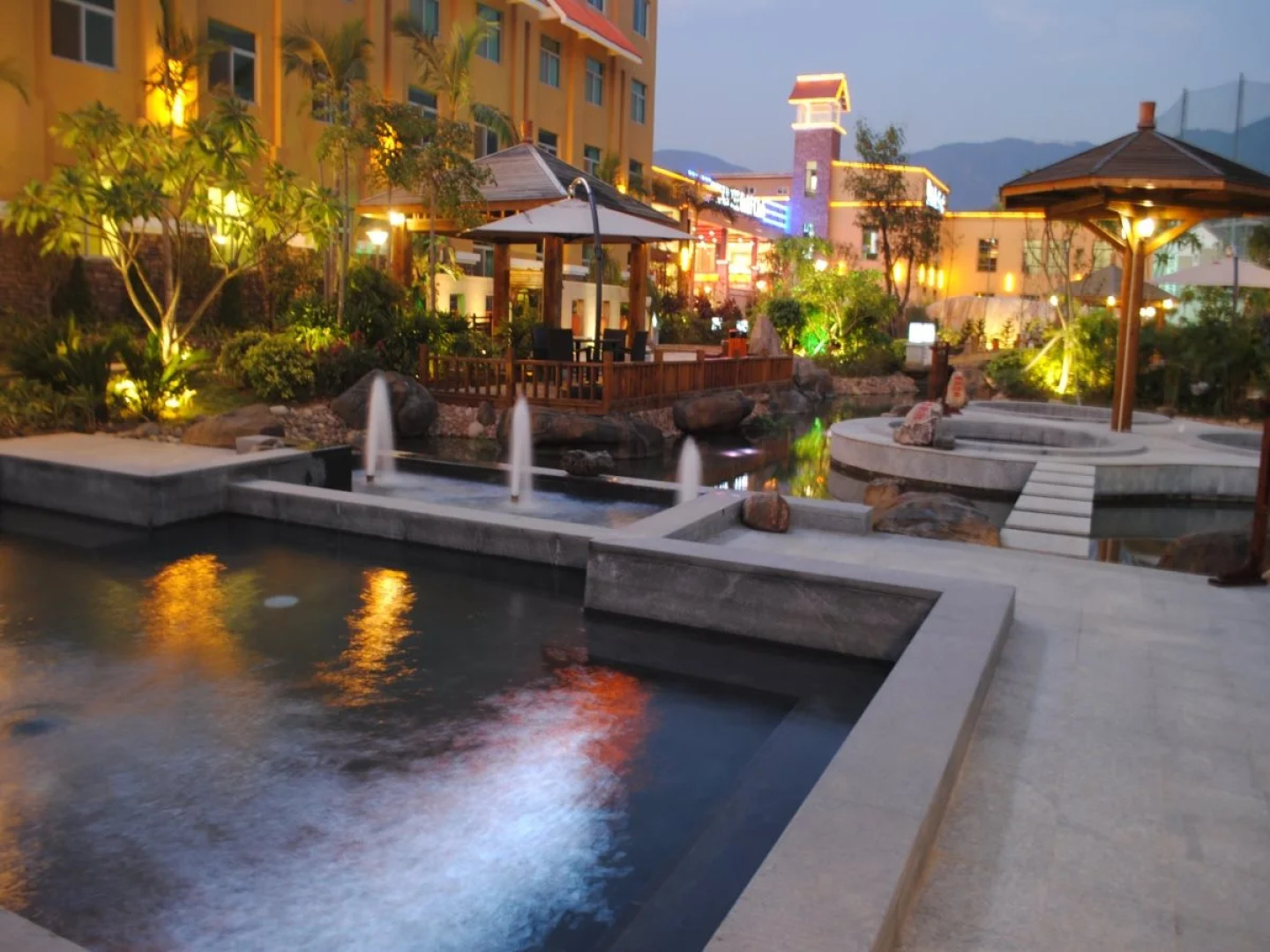 Fuzhou Chuanjie Hotspring and Golf Club Hotel