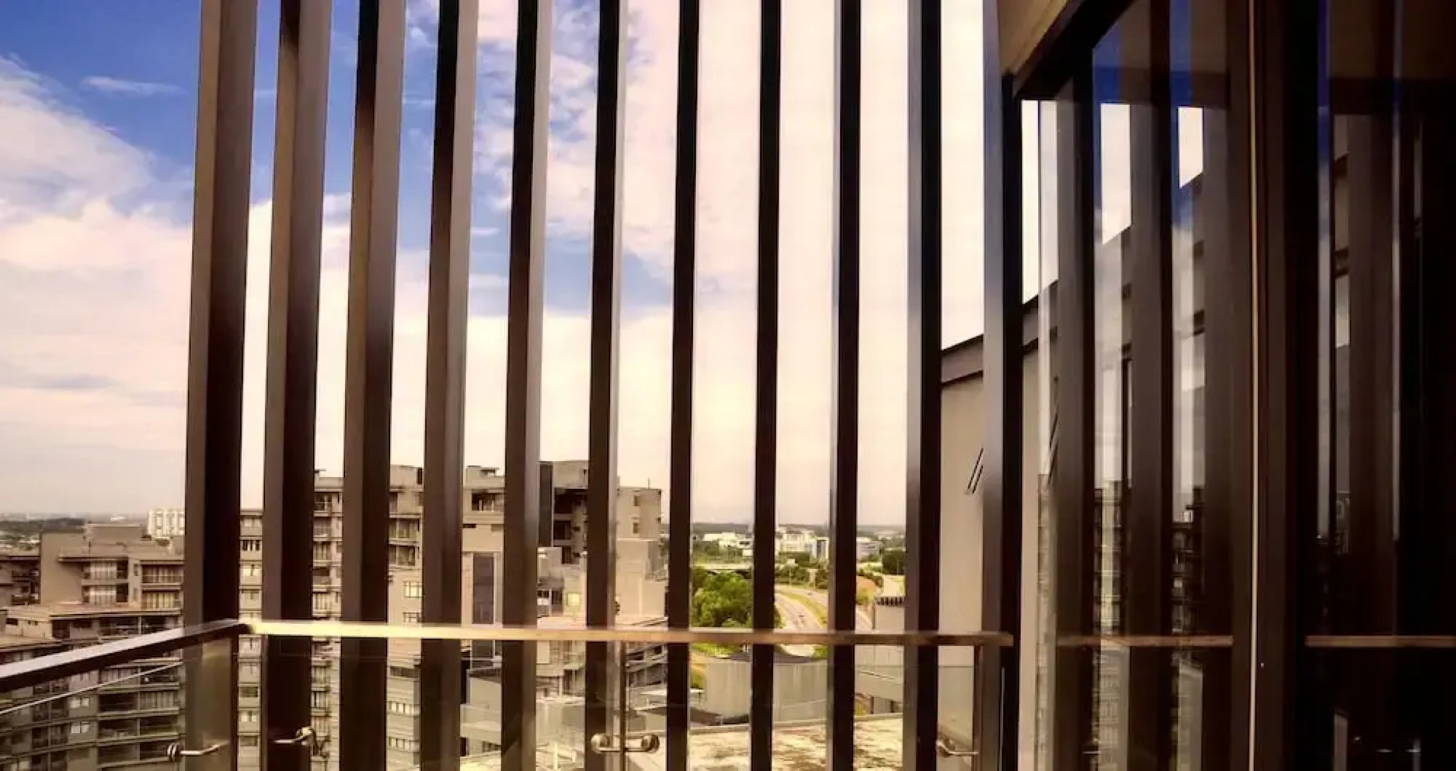 Pinebox Mirage by the Lake