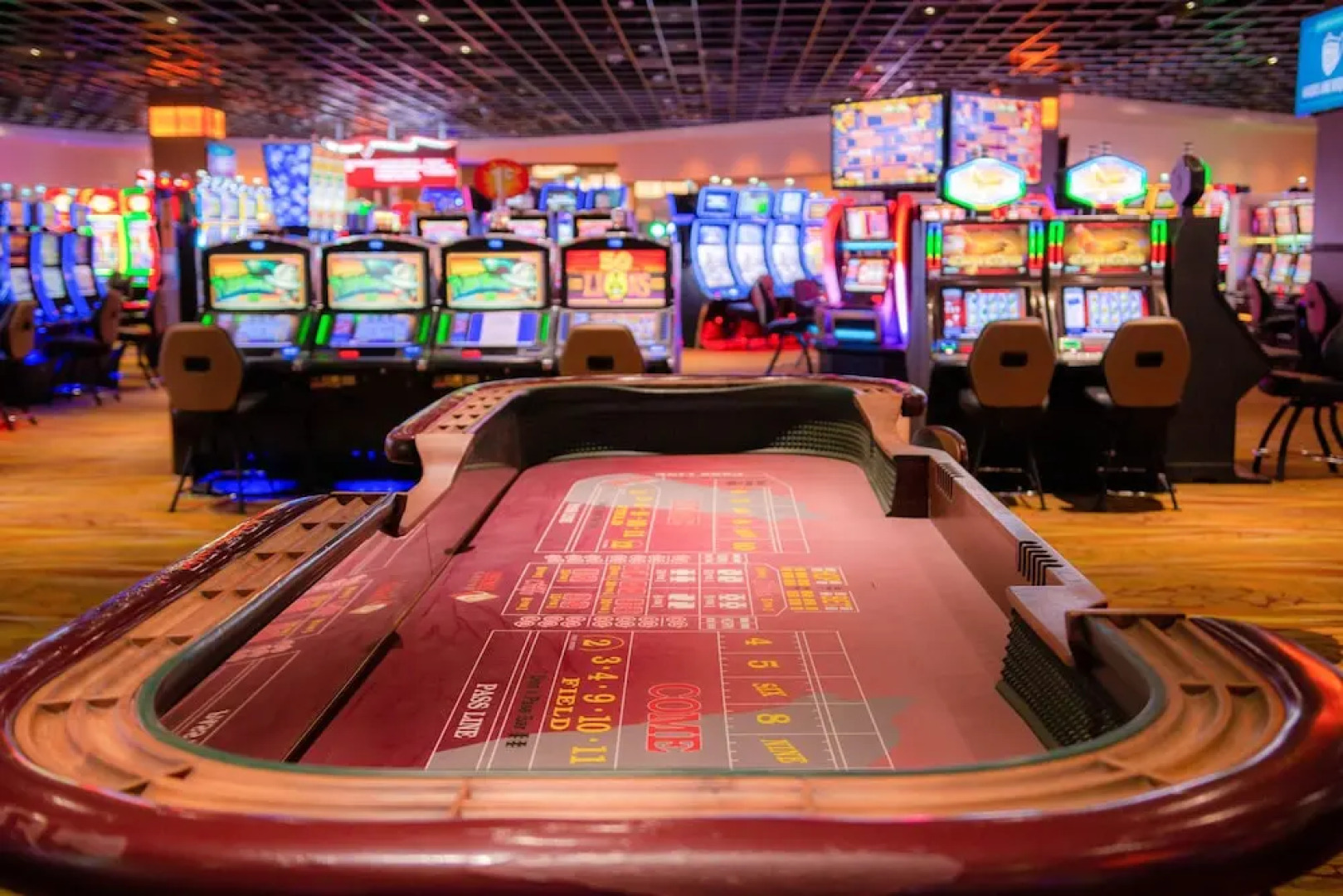 Legends Casino Hotel