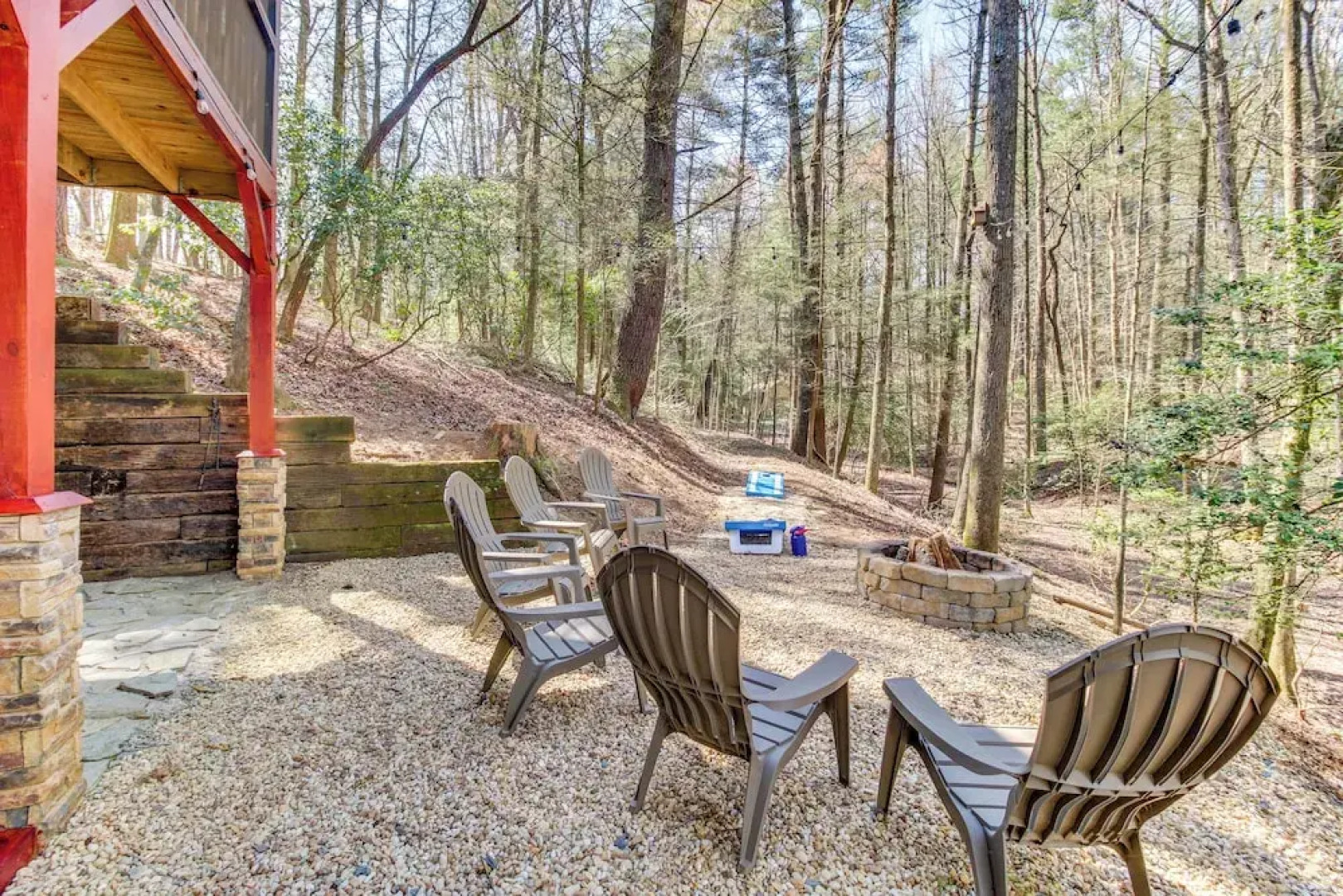 Secluded Cherry Log Cabin w/ Hot Tub + Swings!