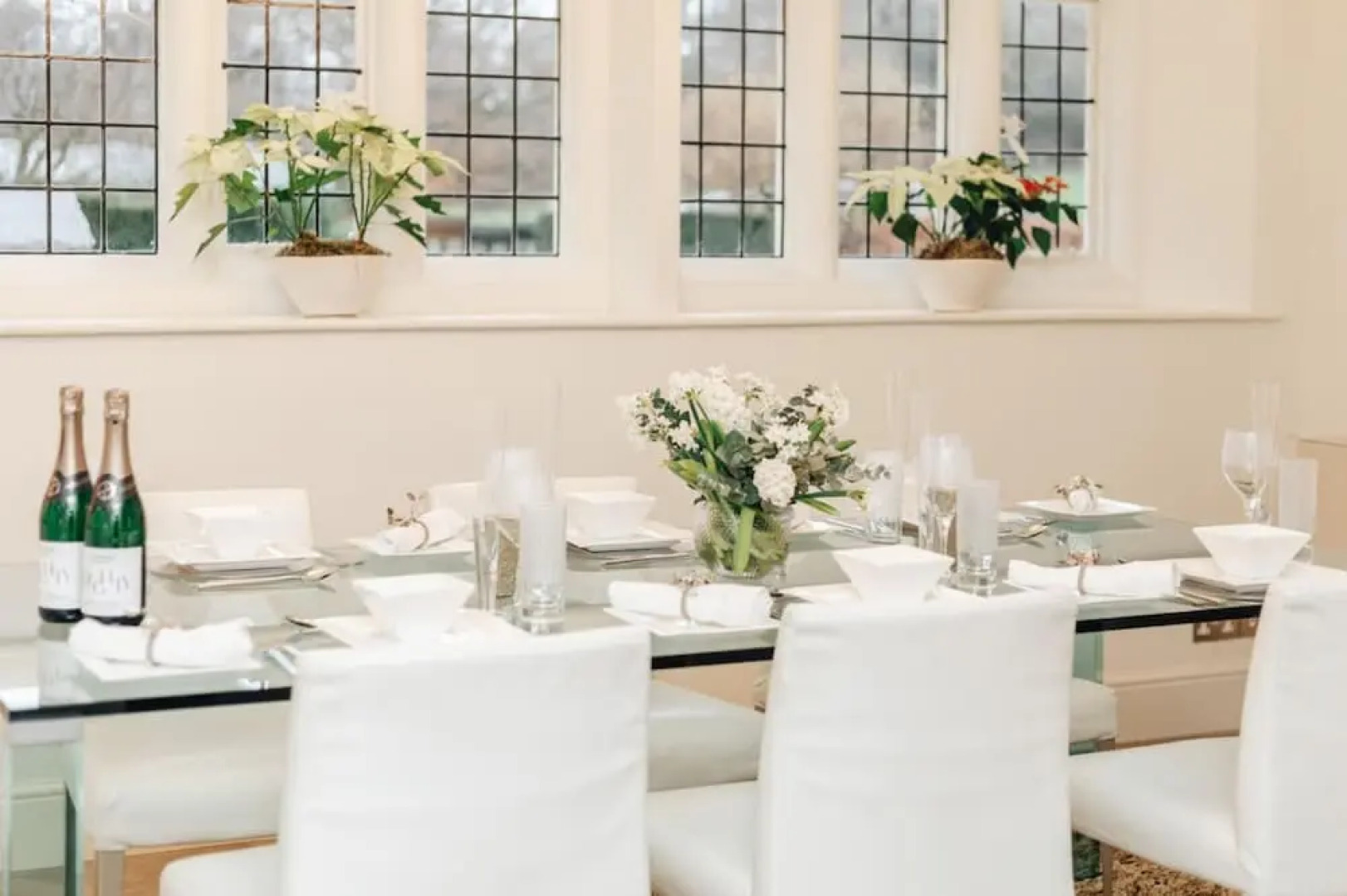 Wisteria House - Sleeps 11