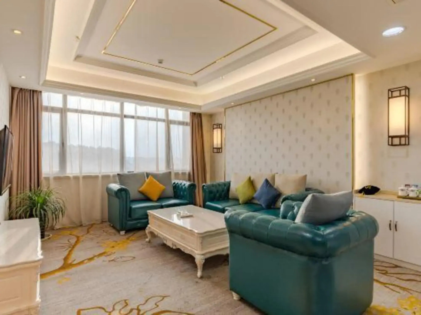 Tianyue Junlan Hotel