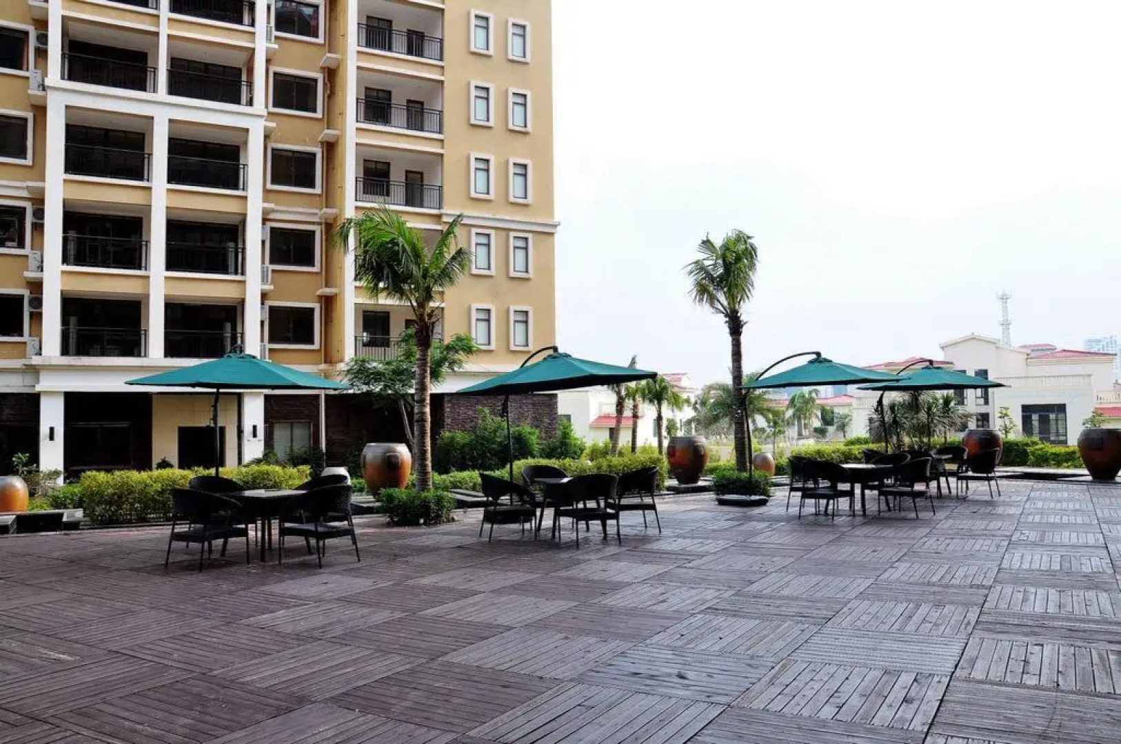 Days Hotel & Suite Da Peng