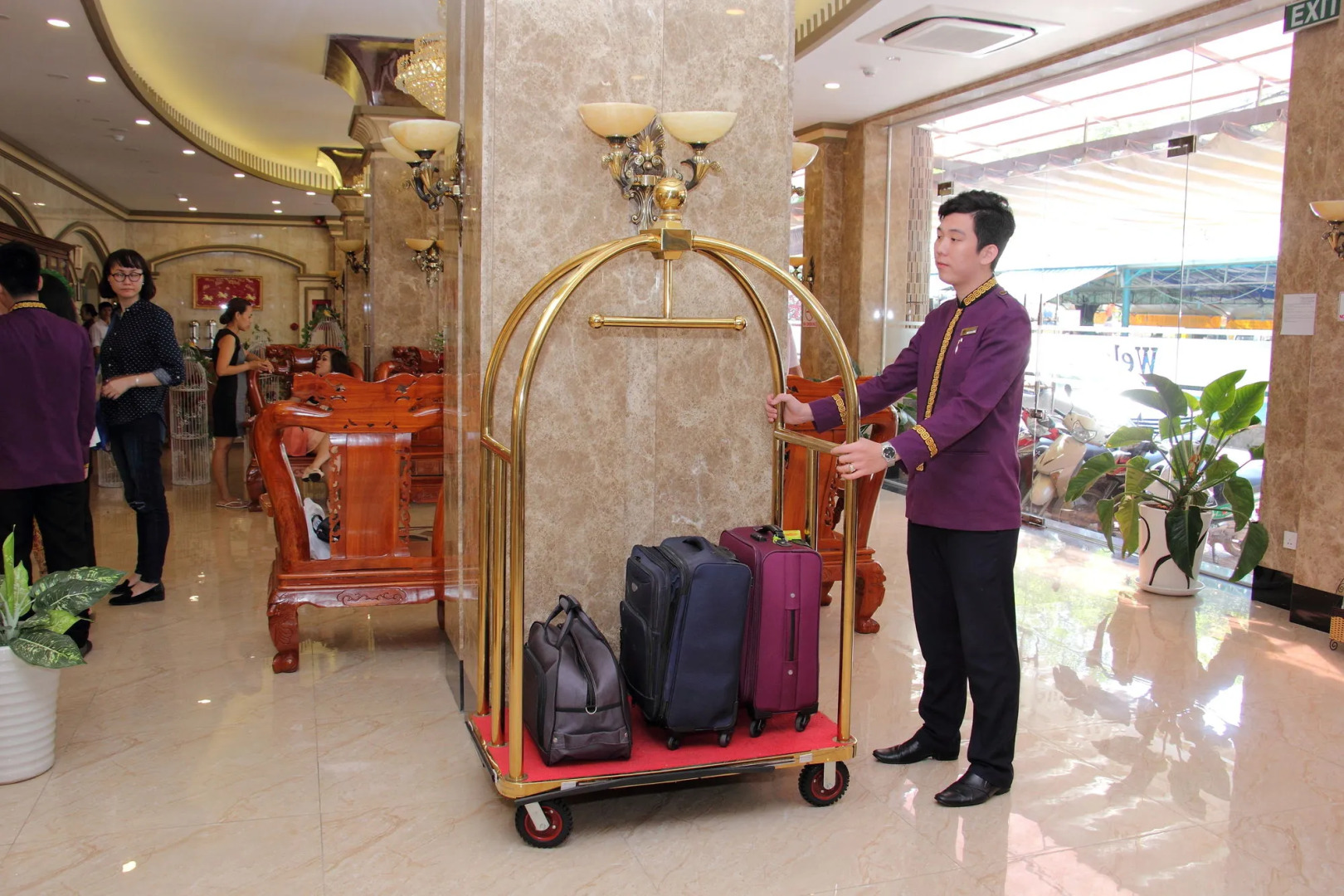 Tran Vinh Hotel